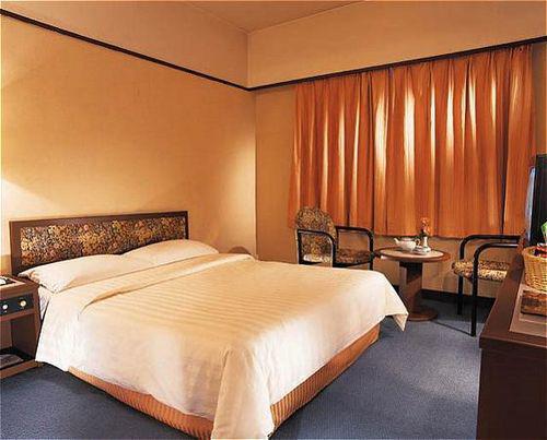 שניאנג Gloria Inn מראה חיצוני תמונה